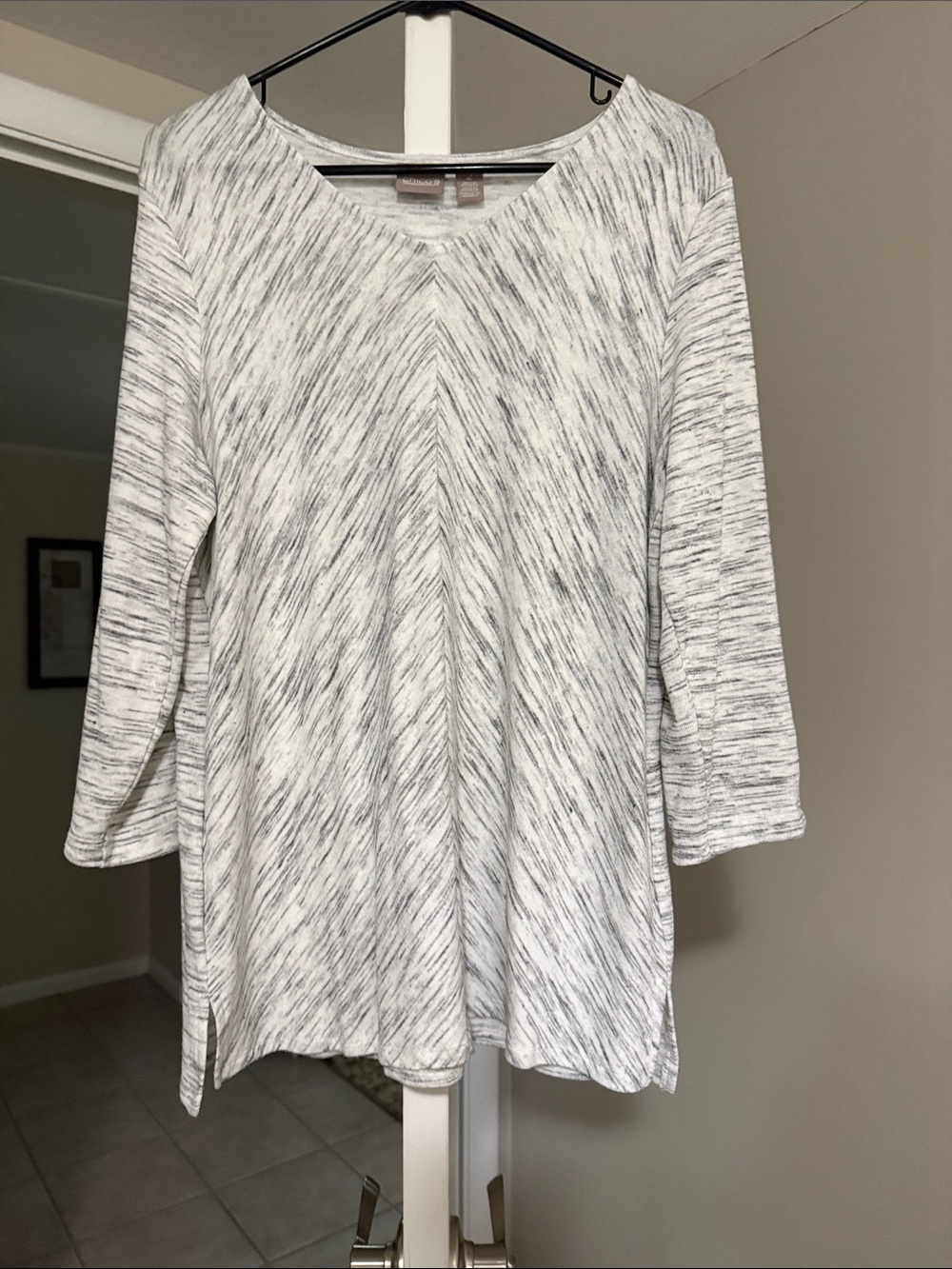 Chico's Light Heathered White and Gray Long Sleeve Top